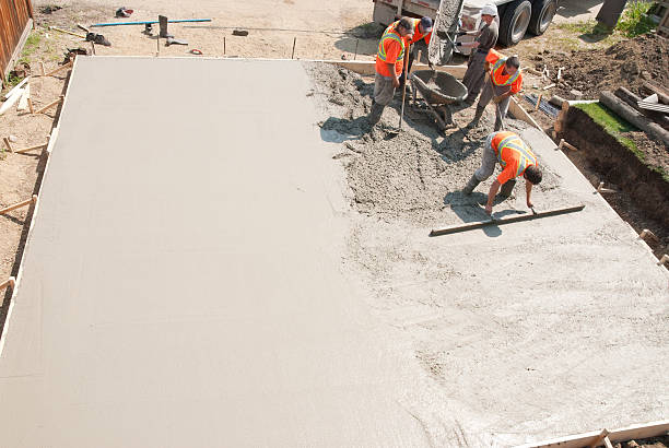 Best Concrete Sidewalk Installation in Moody, AL